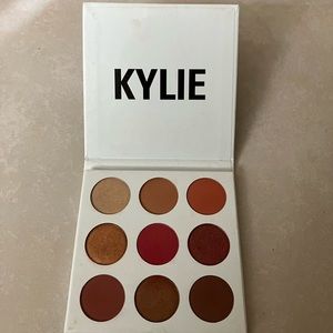 Burgundy Kylie Cosmetics Eyeshadow Palette